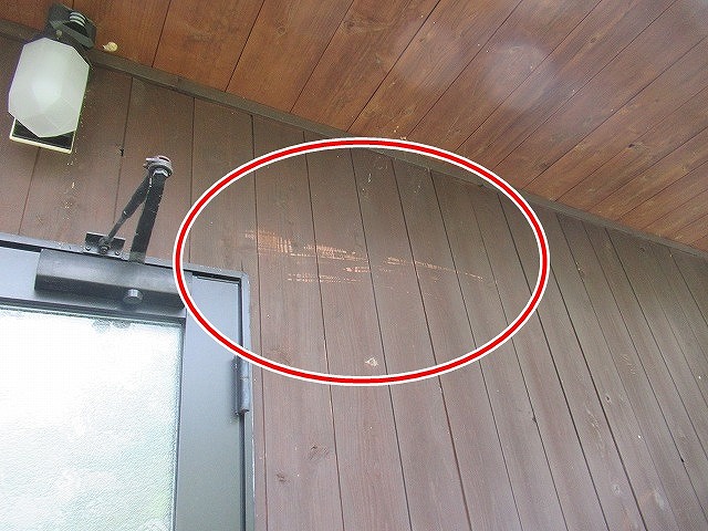 北杜市で別荘（ログハウス）の傷んだ木部外壁