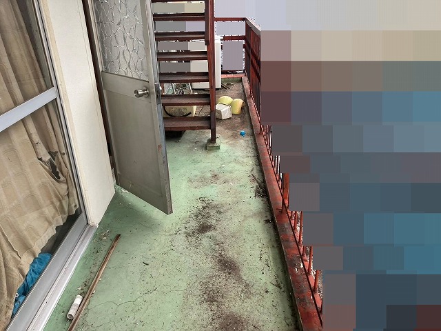 甲府市でベランダ（バルコニー）防水のメンテナンスビフォーアフター