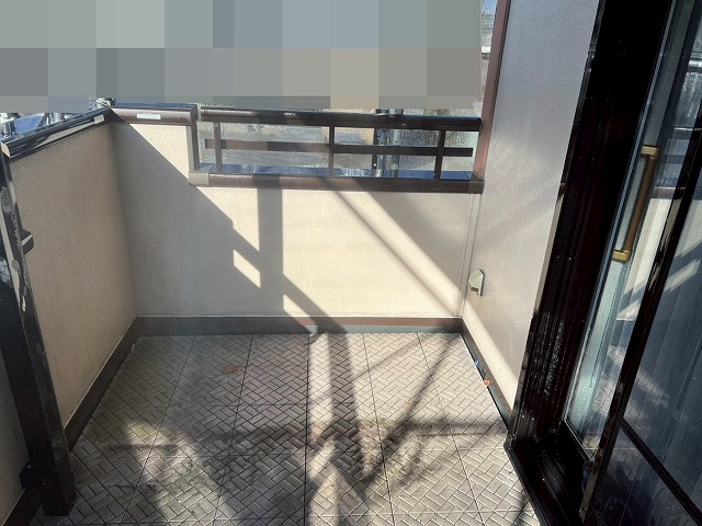 西八代郡市川三郷町で外壁の高圧洗浄のビフォーアフター