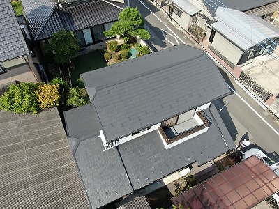 甲府市　スレート屋根　塗装工事　完成写真