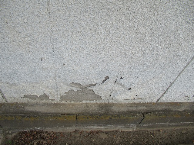 甲府市　塀塗装