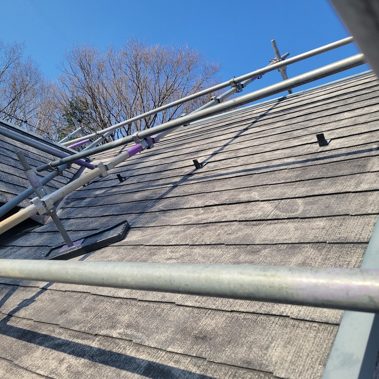 北杜市　スレート屋根塗装　高圧洗浄